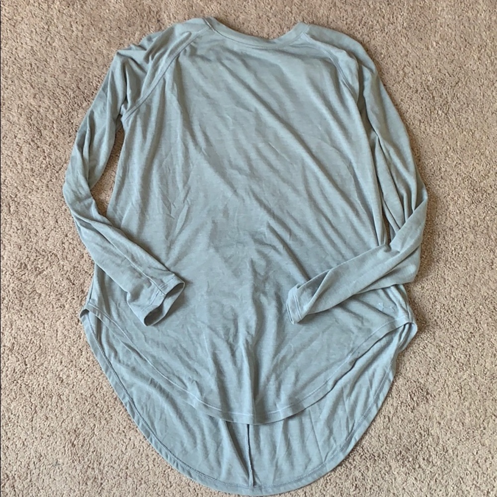 Under Armour Cut Out Back Long-sleeve